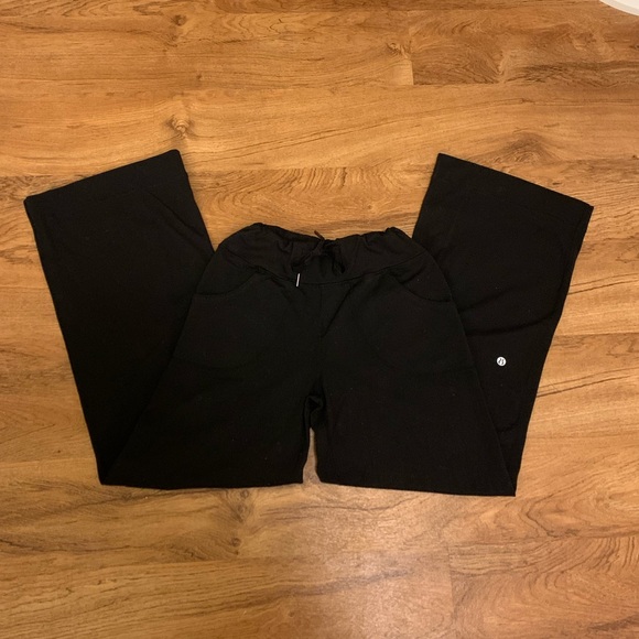 Lululemon high waisted wide leg pants - Picture 1 of 4